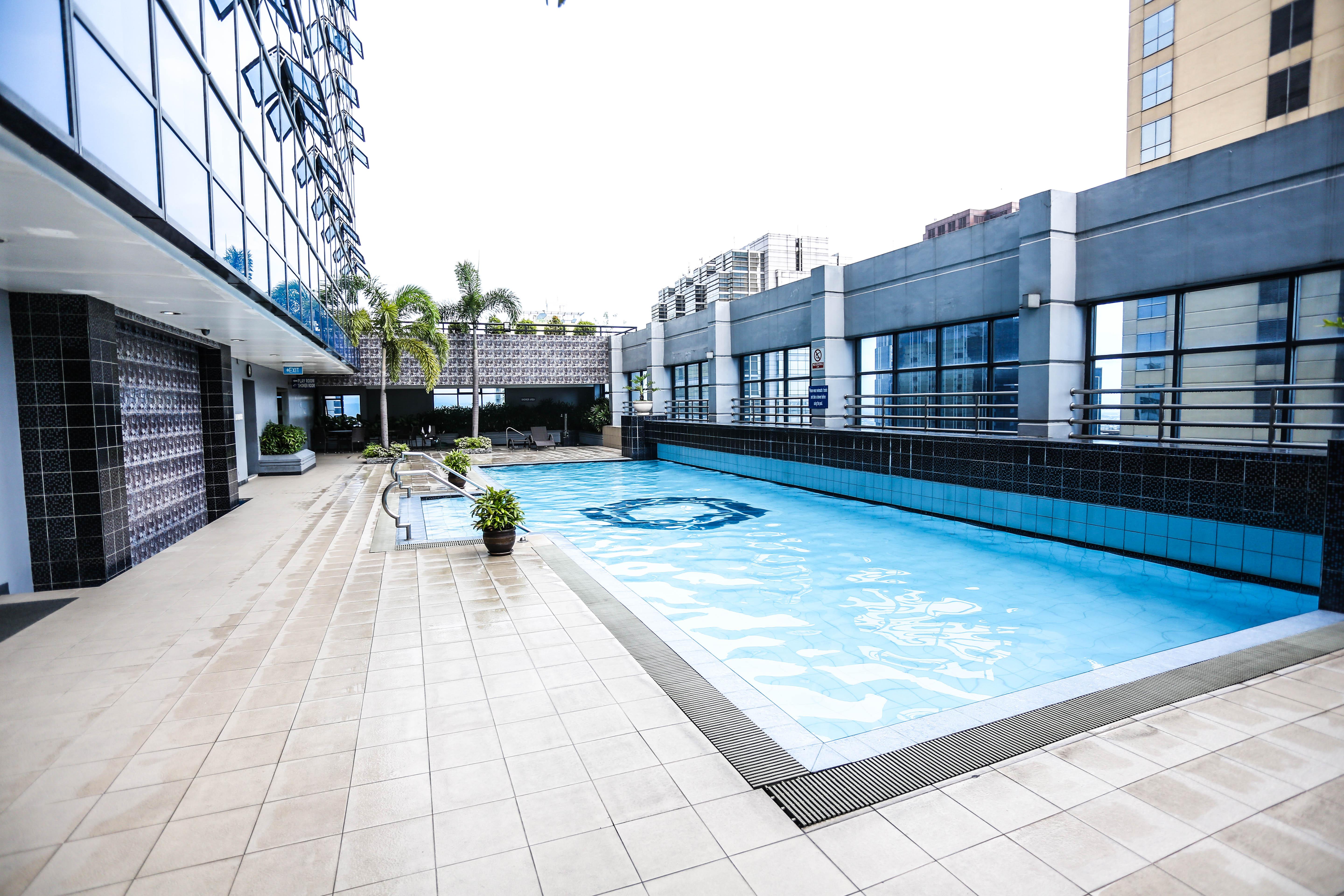 The Malayan Plaza Hotel Pasig City Exterior foto